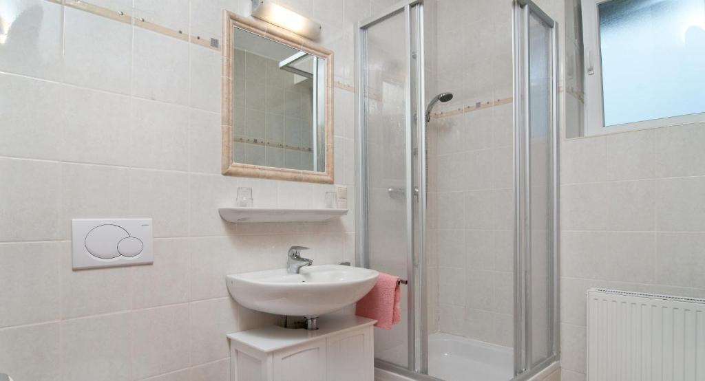 Pension Piovesan Фак-ам-Зе Номер фото